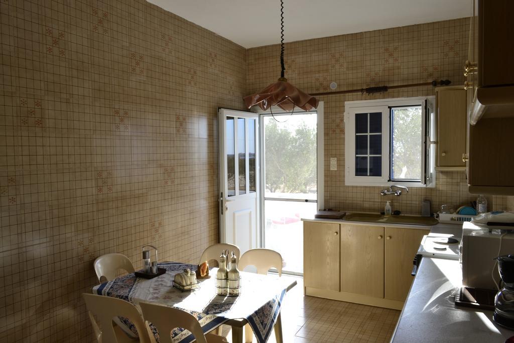 Wind Villas Pounda Room photo